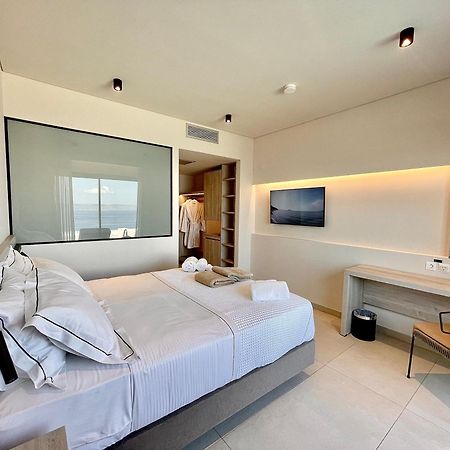 Eleia Seafront Rooms & Villas Petra  Esterno foto