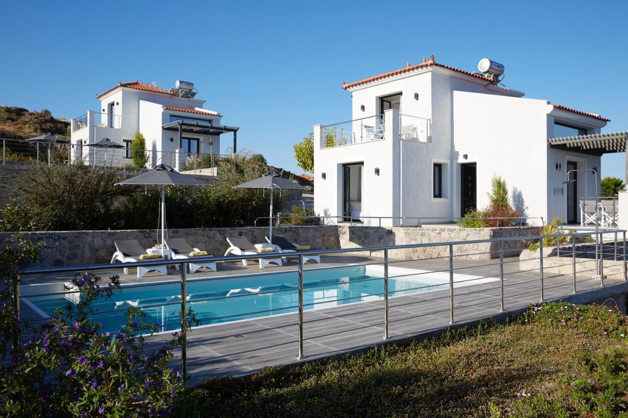 Eleia Seafront Rooms & Villas Petra  Esterno foto