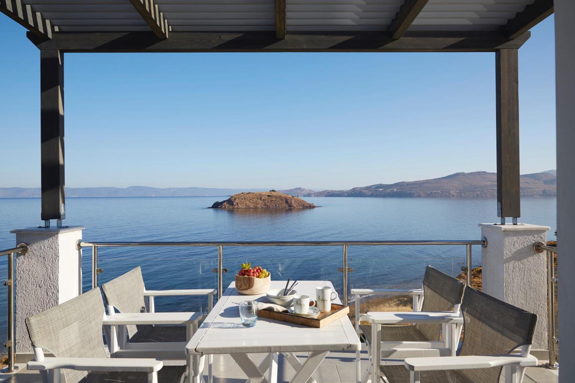 Eleia Seafront Rooms & Villas Petra  Esterno foto