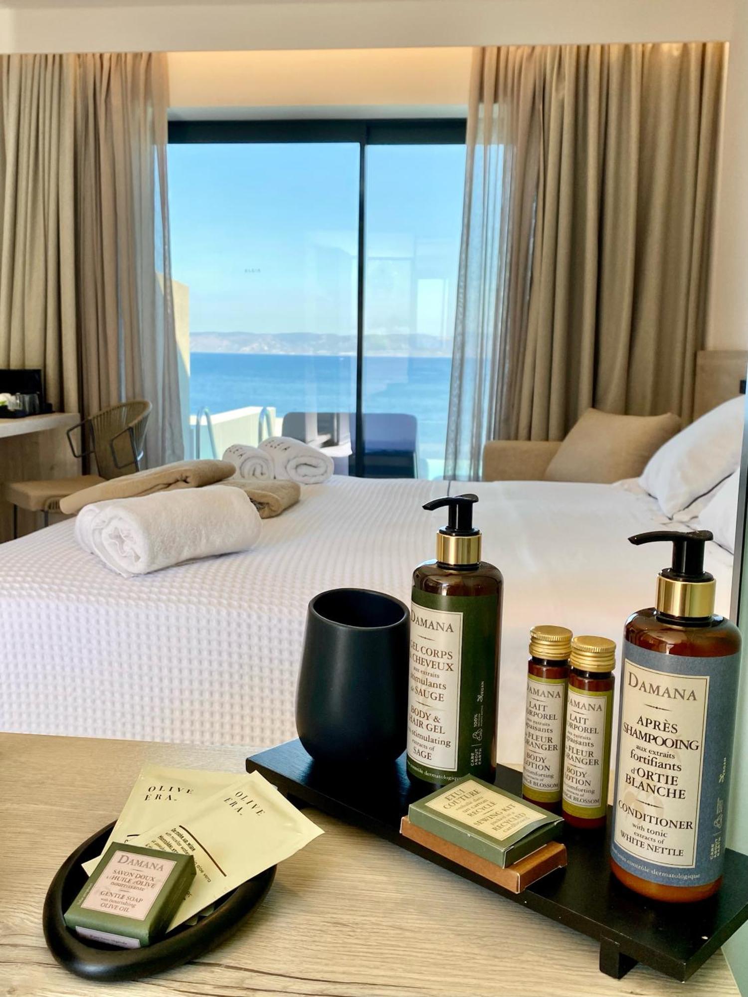 Eleia Seafront Rooms & Villas Petra  Esterno foto