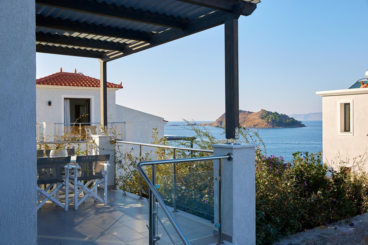 Eleia Seafront Rooms & Villas Petra  Esterno foto