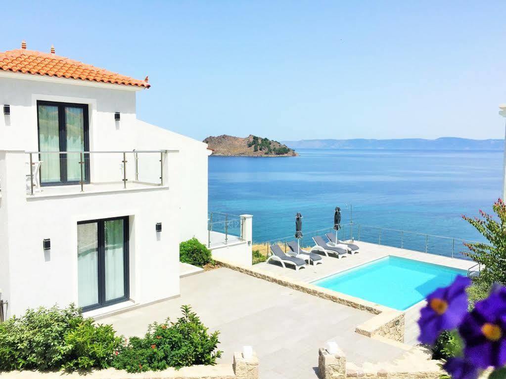 Eleia Seafront Rooms & Villas Petra  Esterno foto