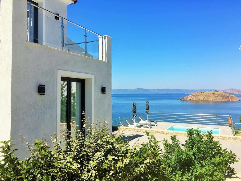 Eleia Seafront Rooms & Villas Petra  Esterno foto