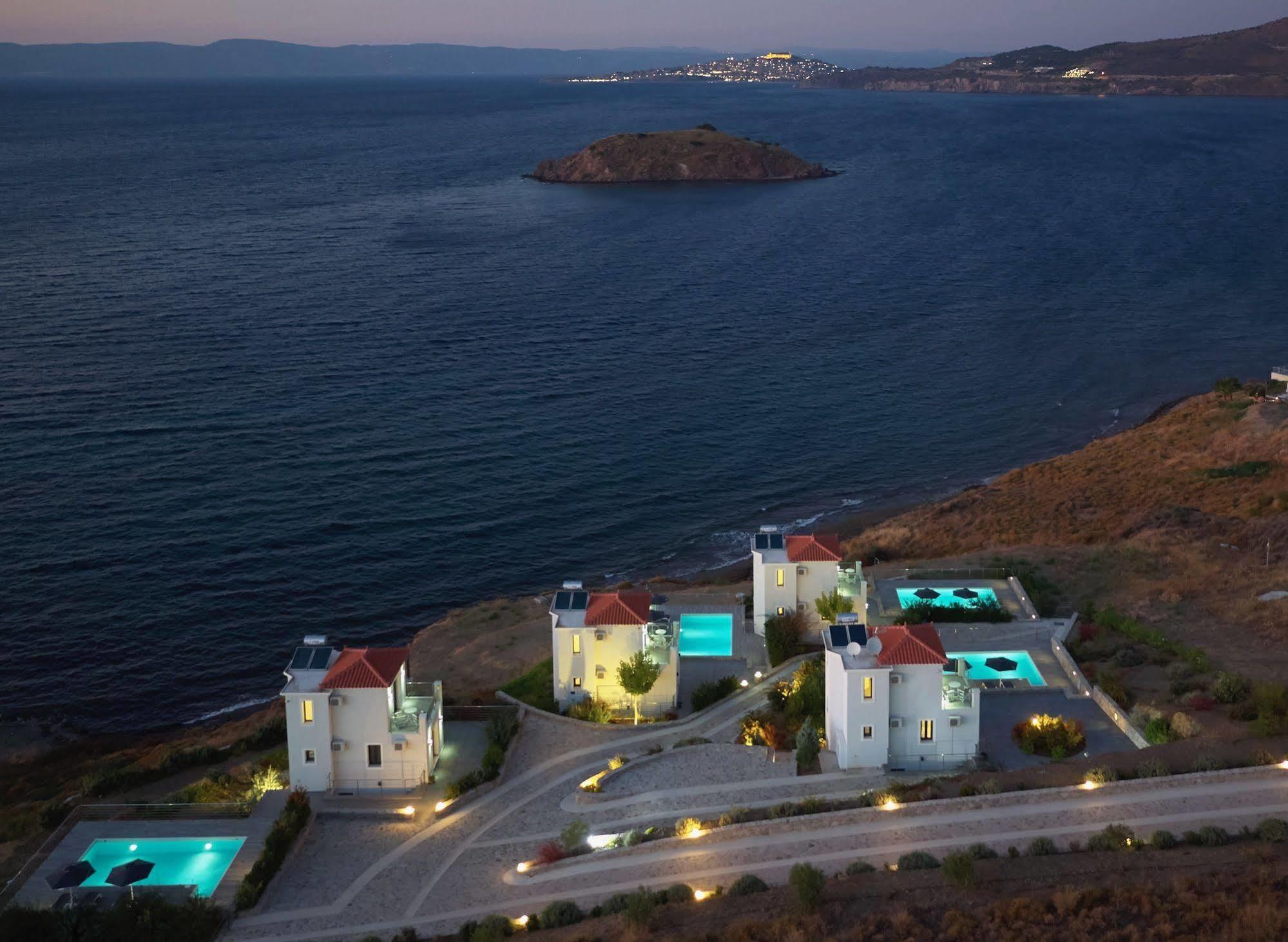 Eleia Seafront Rooms & Villas Petra  Esterno foto