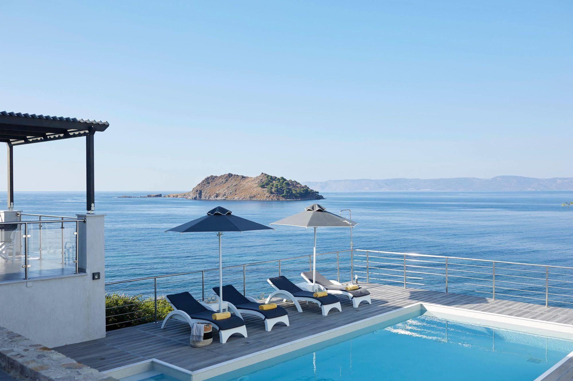 Eleia Seafront Rooms & Villas Petra  Esterno foto